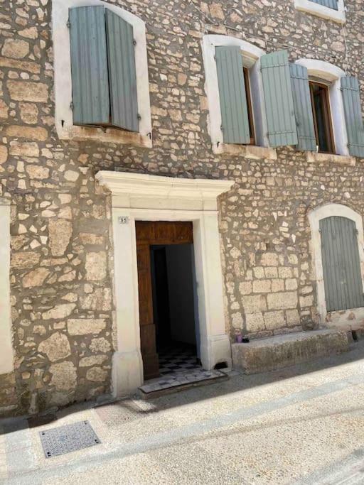 Le Studio En Provence Saint Didier  Екстер'єр фото