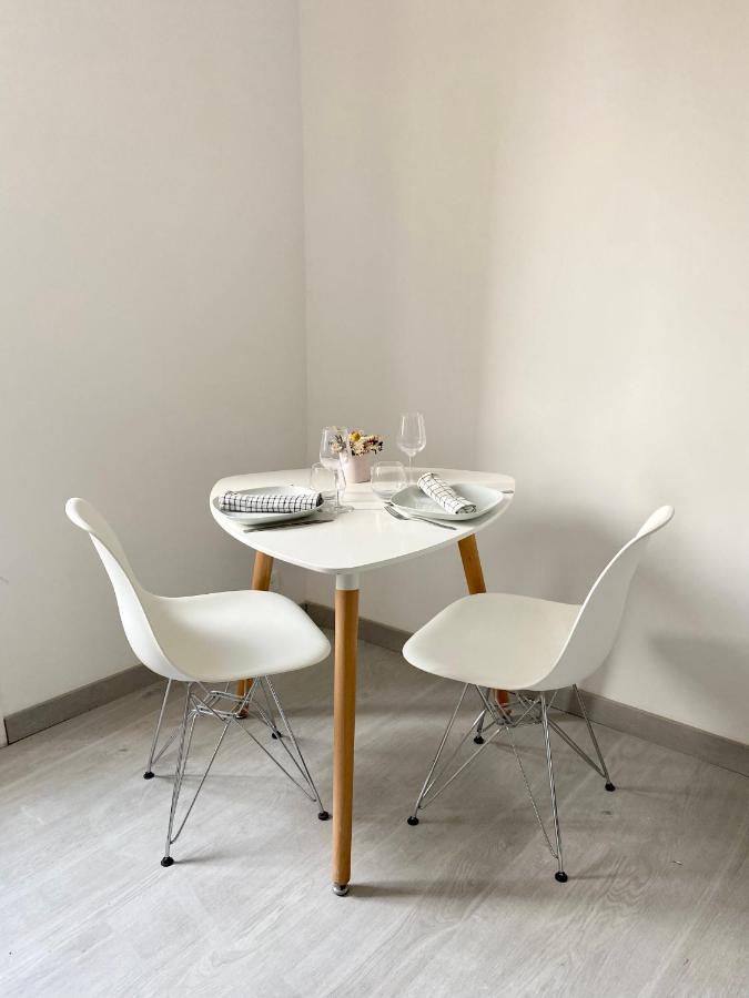 Le Studio En Provence Saint Didier  Екстер'єр фото